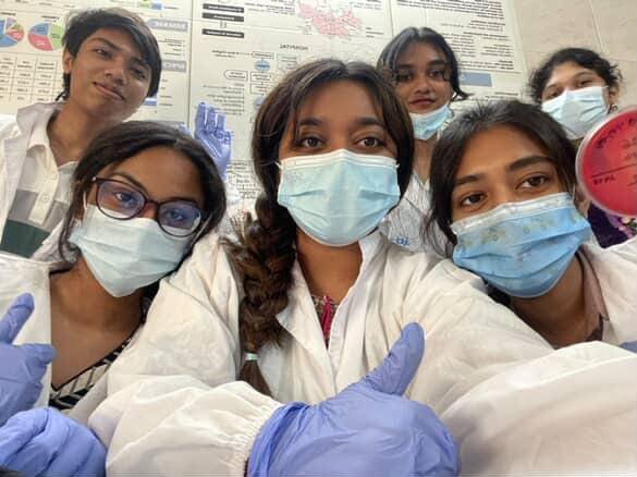 Yesterday, our six “Infectious Disease Detectives” wrapped up their journey with a playful comic (1)
