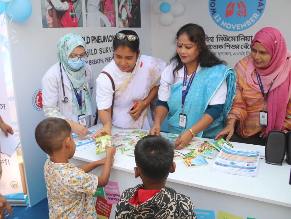 This year, the Child Health Research Foundation (CHRF) observed World Pneumonia Day through a se (9)