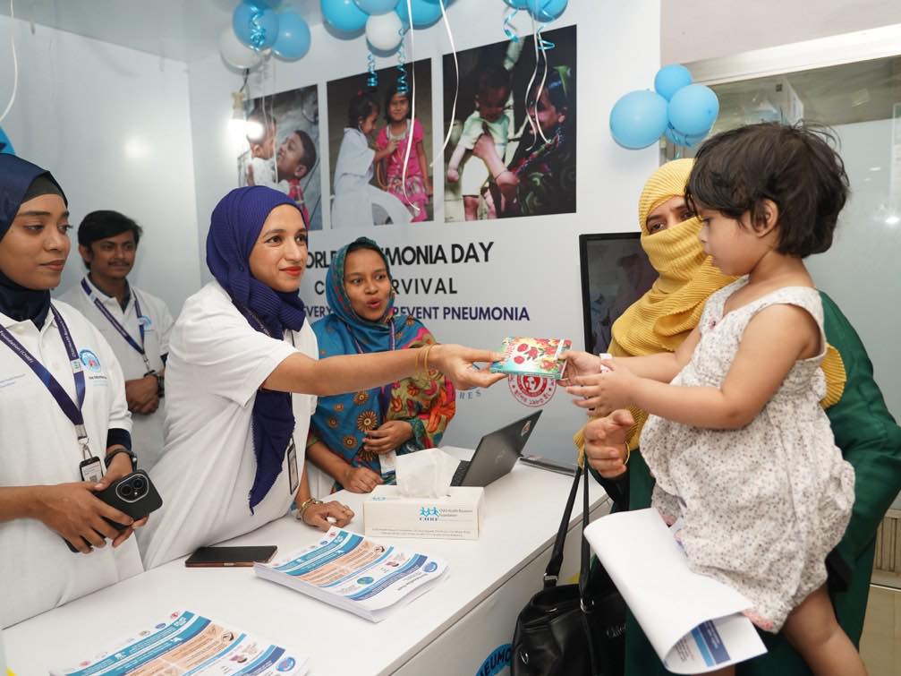 This year, the Child Health Research Foundation (CHRF) observed World Pneumonia Day through a se (8)