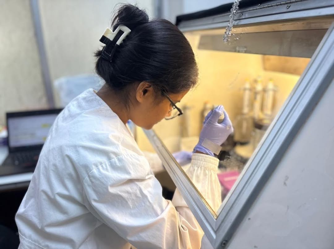 Another busy week at CHRF’s genomics lab. Our Research Officer, Deb Purna, is in the middle of l